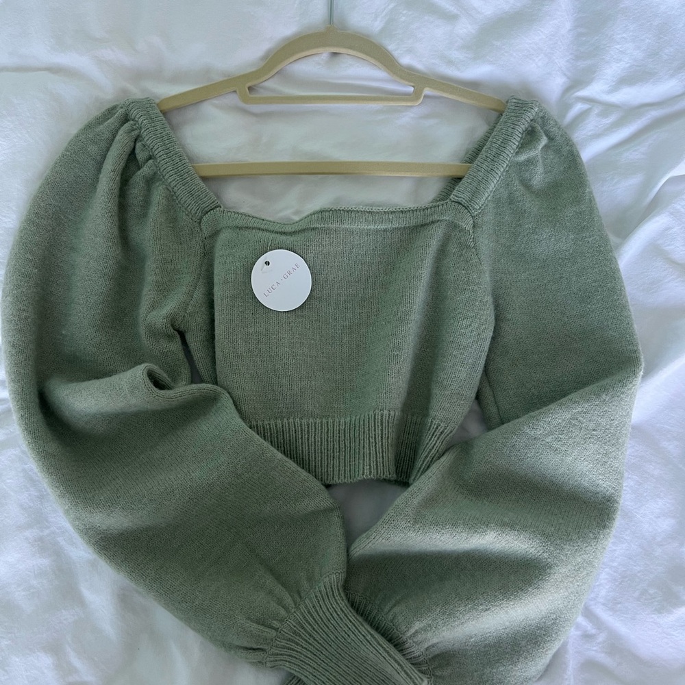 NWT Green Cropped Sweater Size S